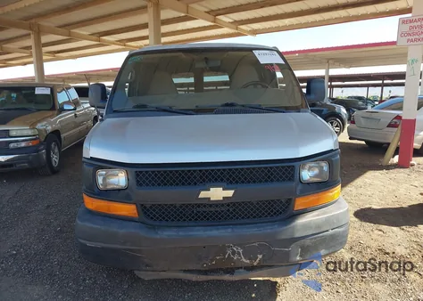 2010 Chevrolet Express 2500 Ls из США, поврежденный, VIN 1GAZGPDGXA1165173